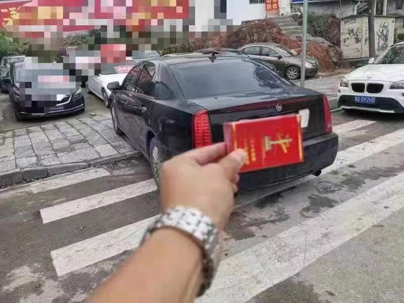 武漢11年凱迪拉克賽威4