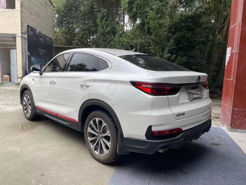 成都21年長安汽車CS858