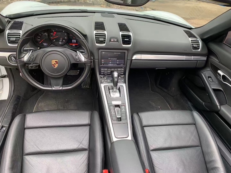 廣州16年保時捷Boxster5
