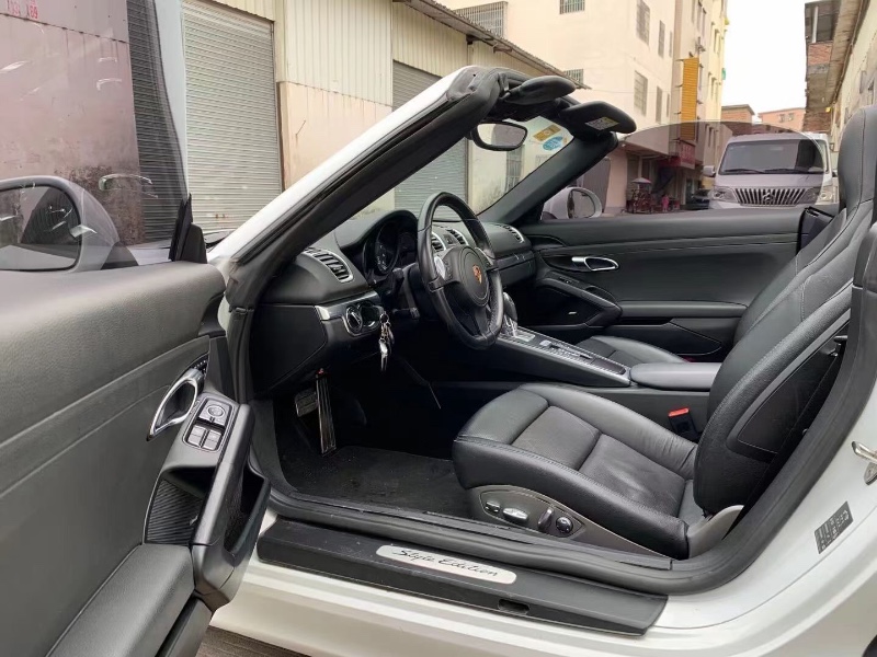 廣州16年保時捷Boxster4