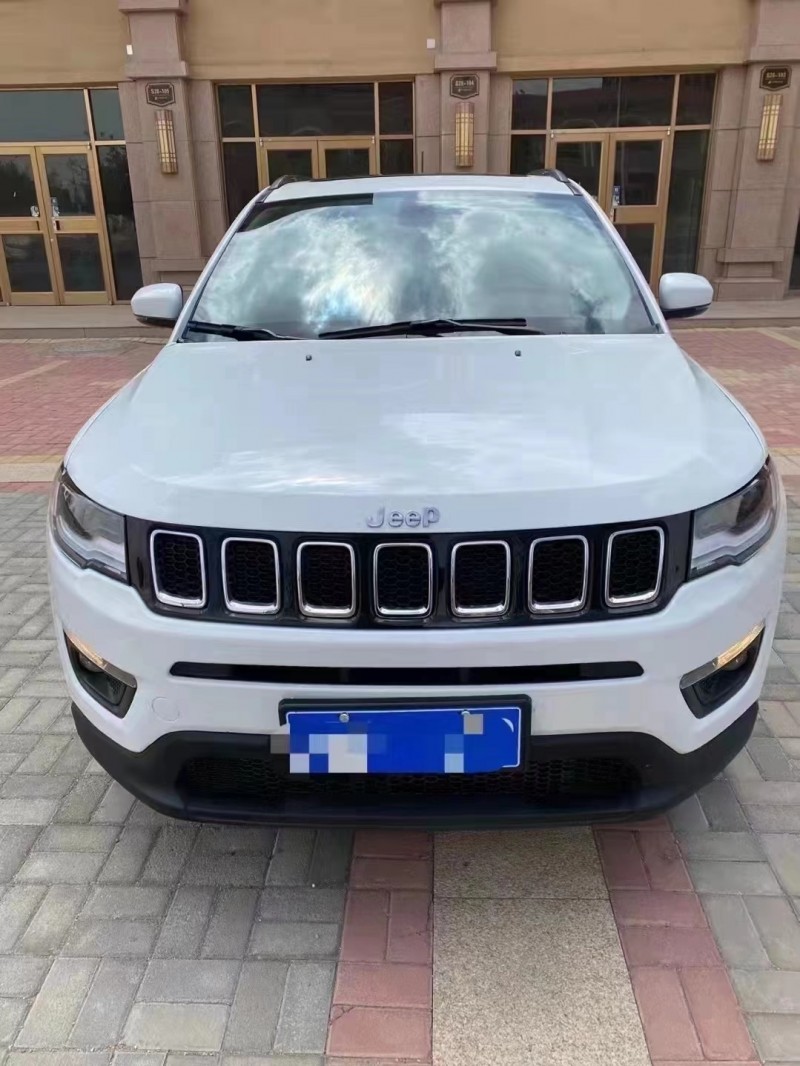 呼和浩特18年Jeep指南者9