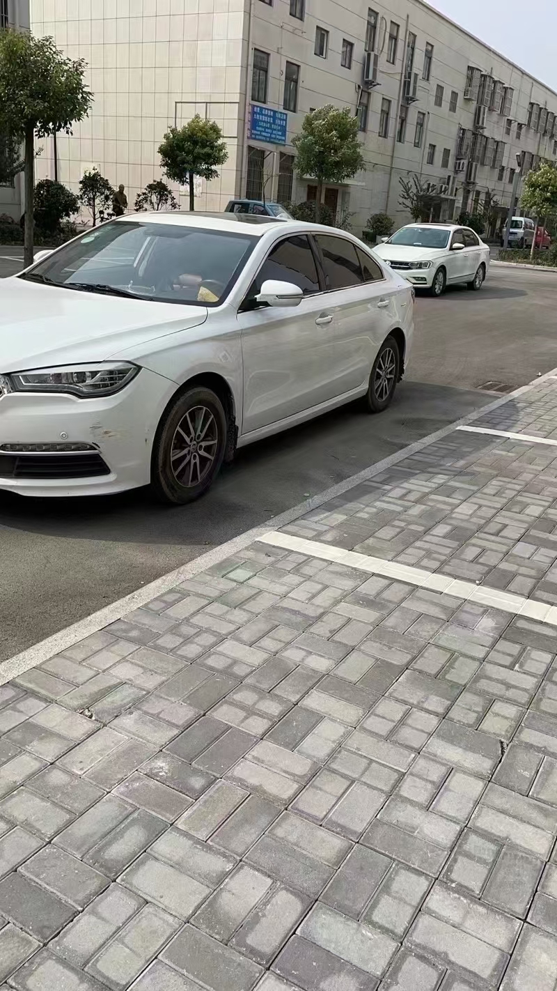 徐州16年力帆汽車8203