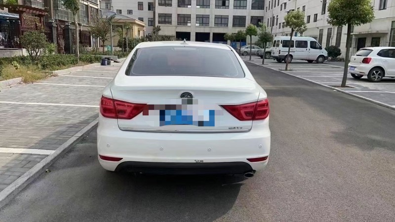 徐州16年力帆汽車8207