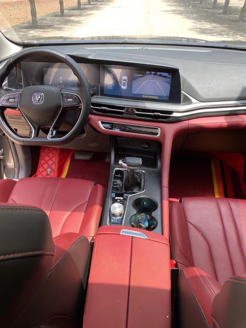 包頭20年長安汽車CS758