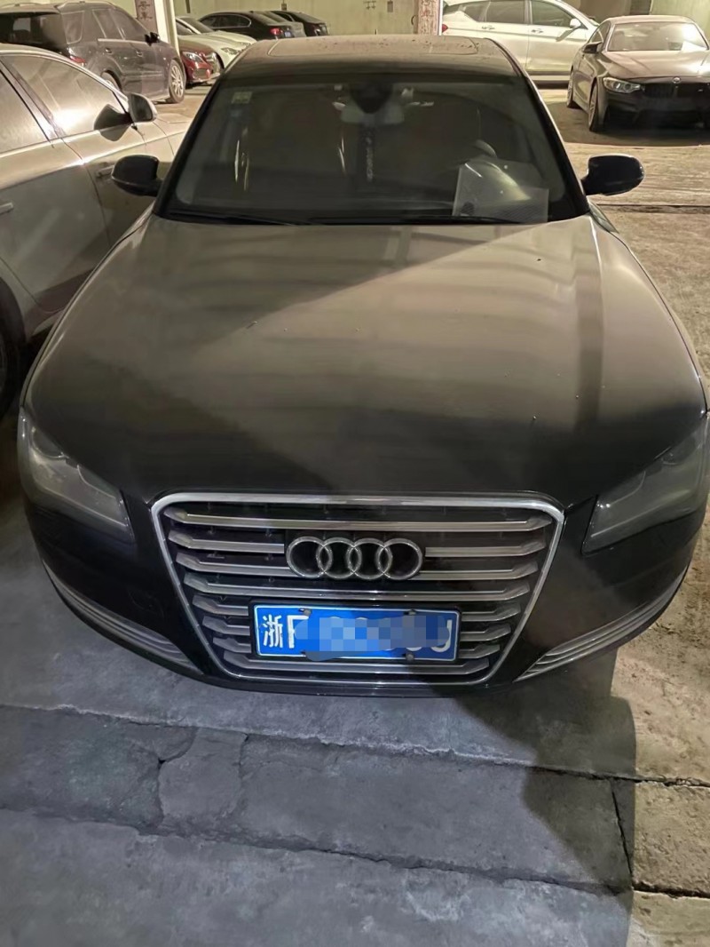 臺州13年奧迪A8L1