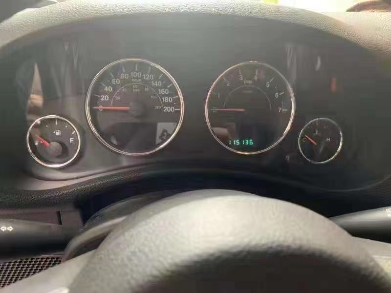 昆明14年Jeep牧馬人5