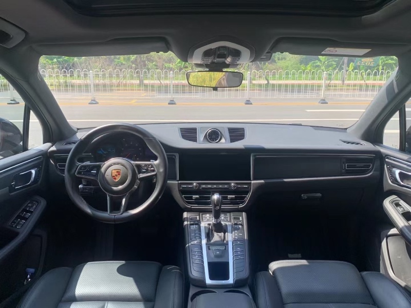 廣州20年保時捷Macan1