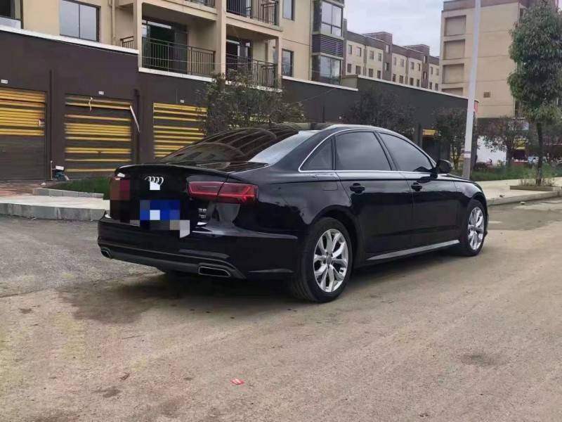 貴陽18年奧迪A6L7