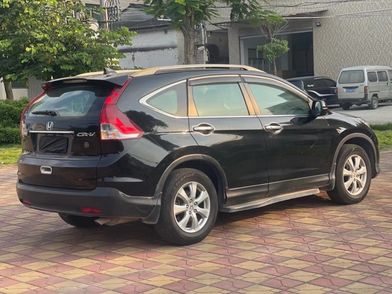汕頭16年本田CR-V9