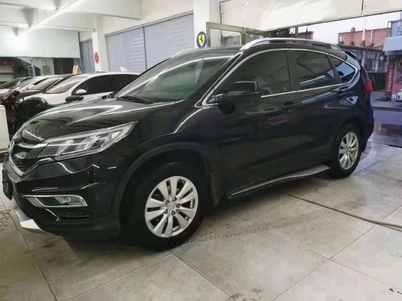 包頭15年本田CR-V3