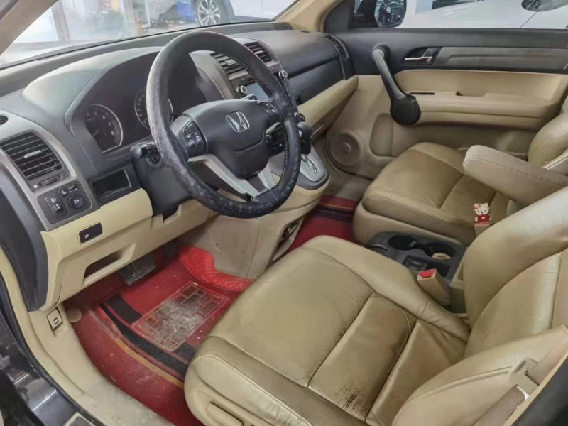 包頭09年本田CR-V7