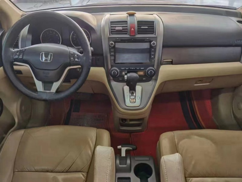 包頭09年本田CR-V9