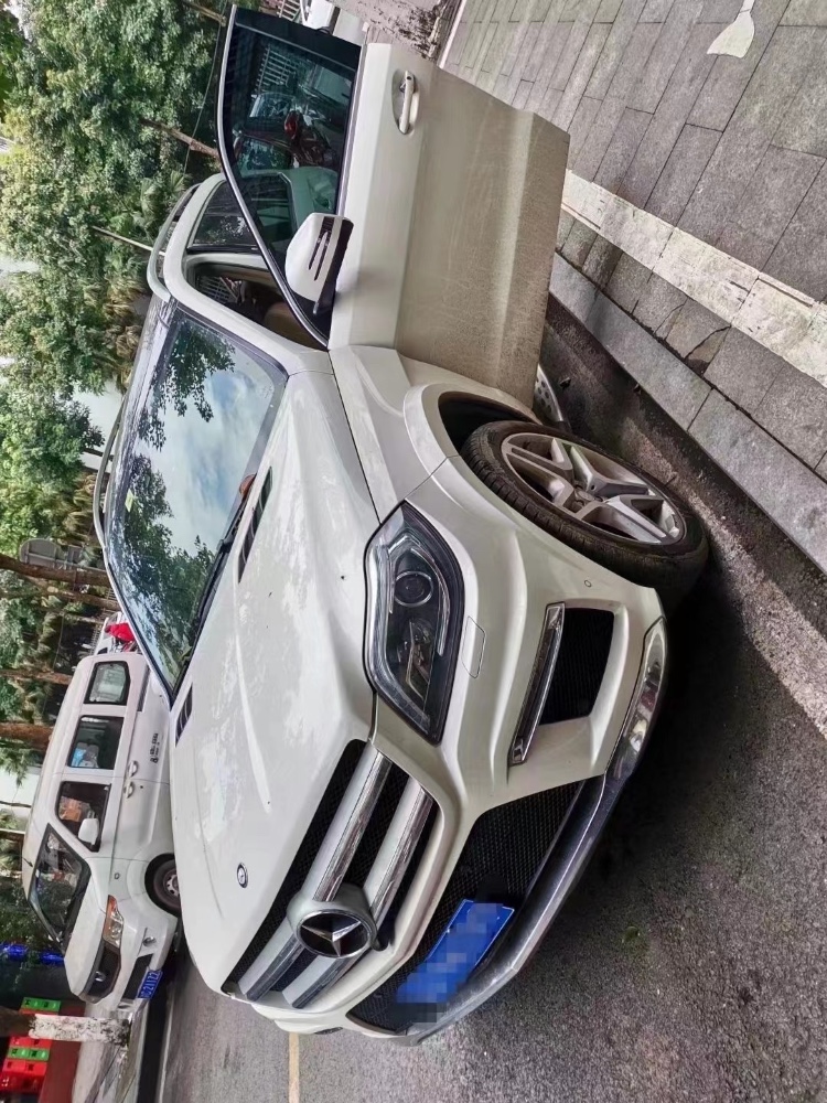 重慶20年奔馳GL級AMG2