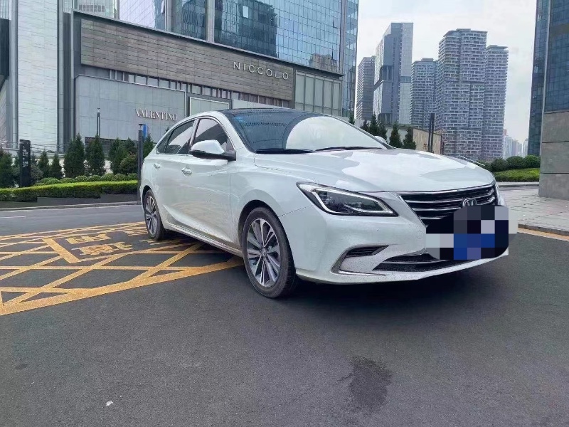 重慶19年長安汽車銳程CC6