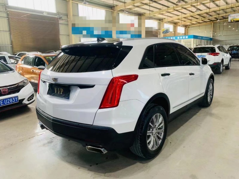 潛江16年凱迪拉克XT54