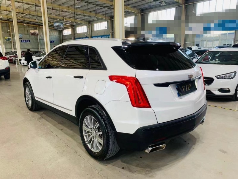 潛江16年凱迪拉克XT53