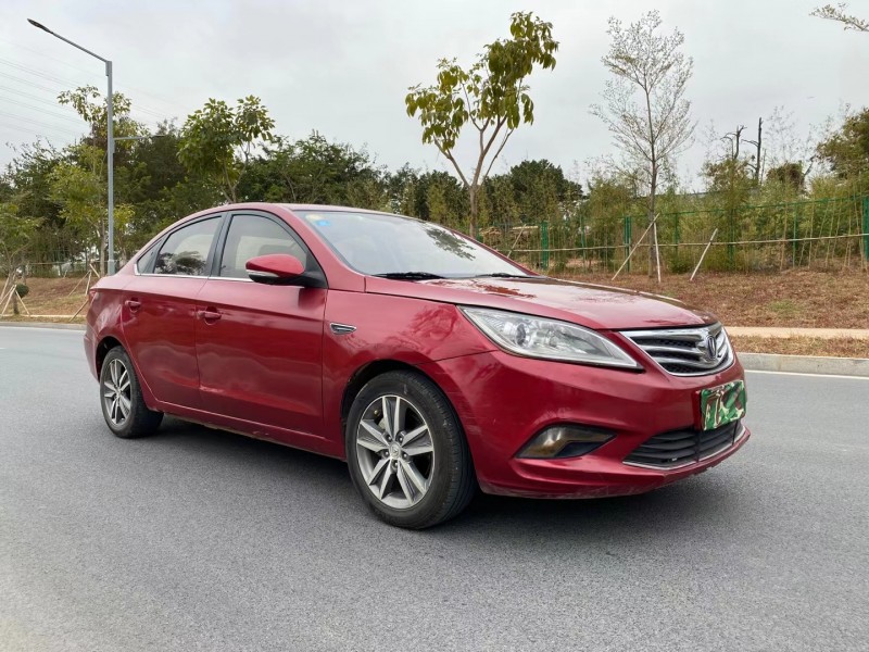 東莞15年長安汽車逸動2