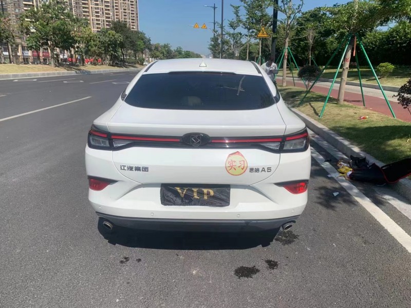 佛山21年江淮思皓A54