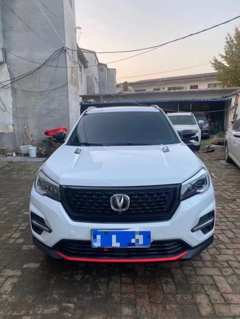 濰坊21年長安汽車CS751