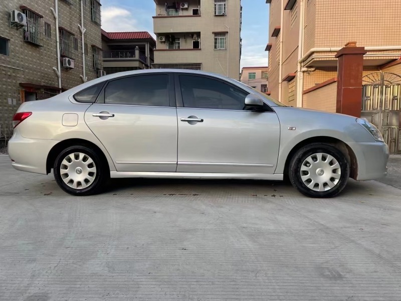 中山16年日產軒逸4