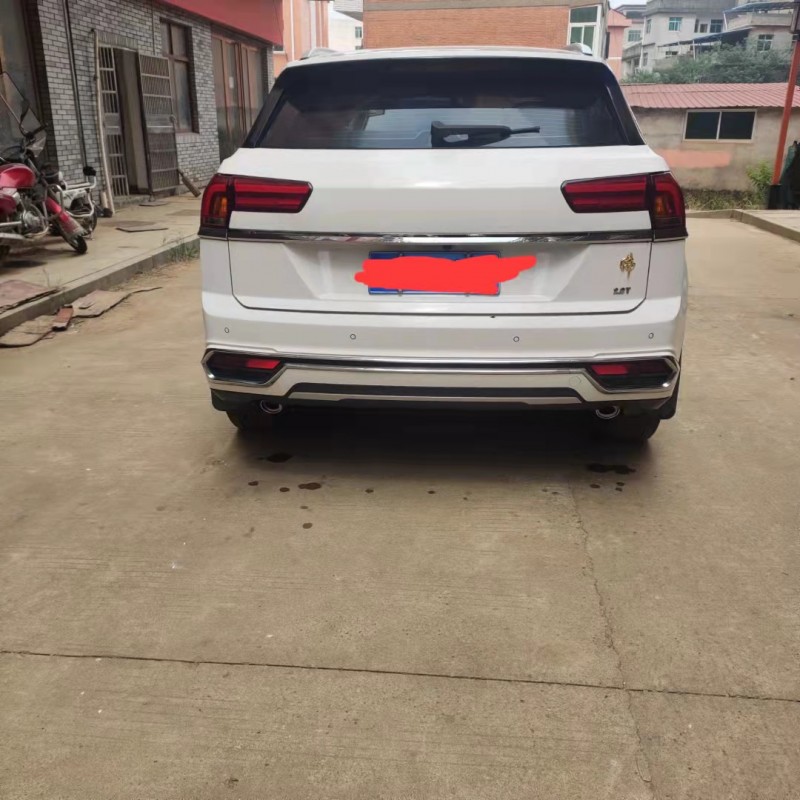宜春18年眾泰大邁X73