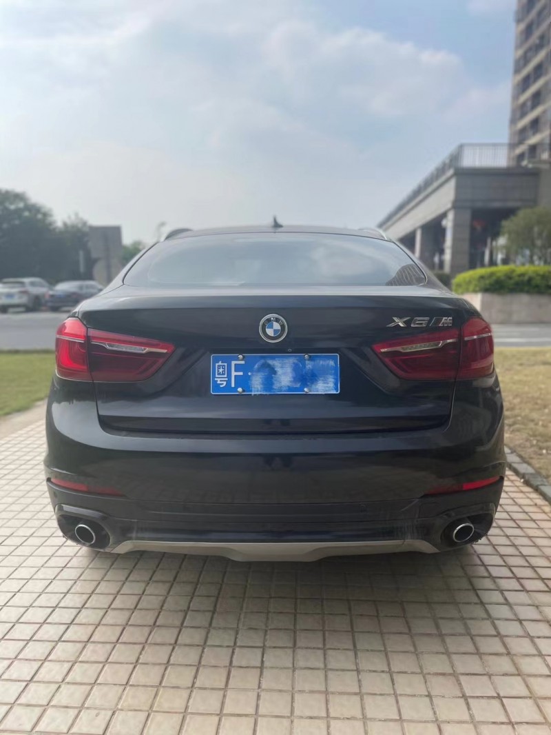 廣州15年寶馬X68
