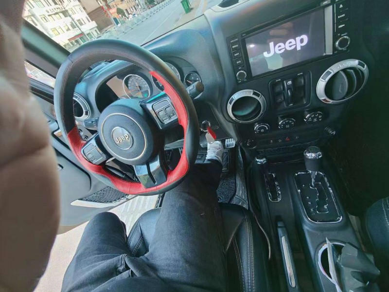 贛州17年Jeep牧馬人6