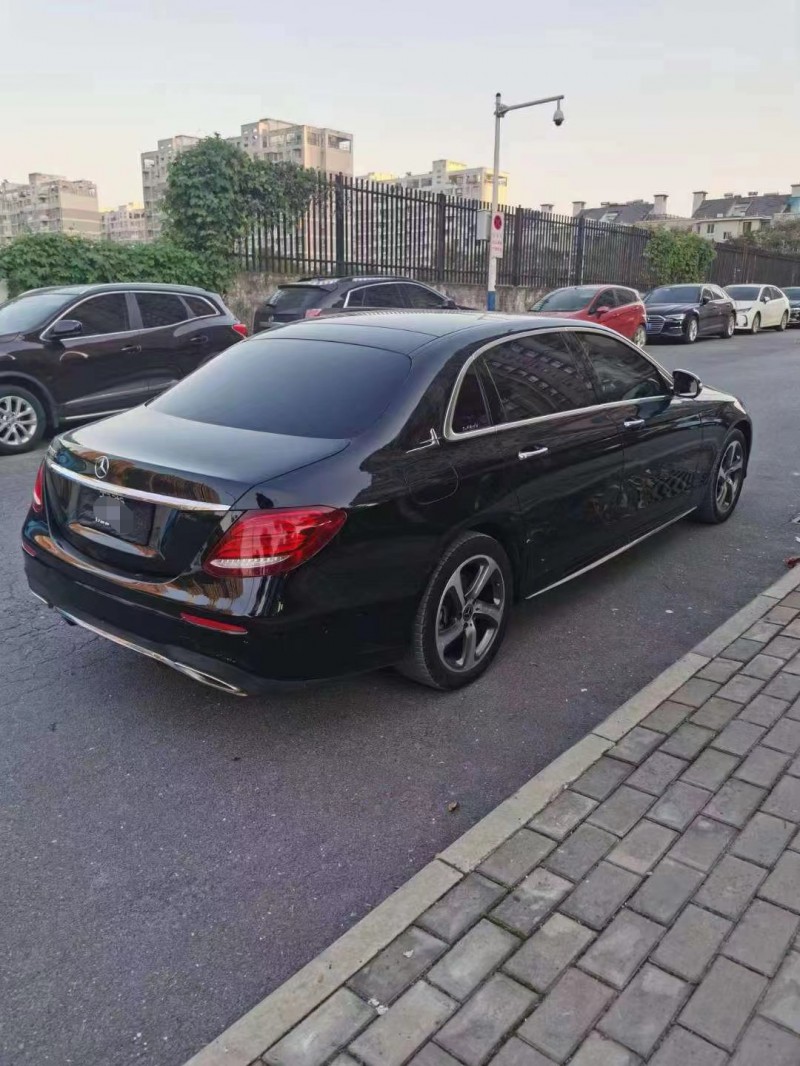 徐州18年奔馳E8