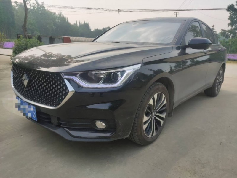 成都20年寶駿RC62