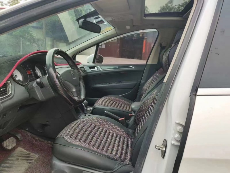 成都18年标致3084