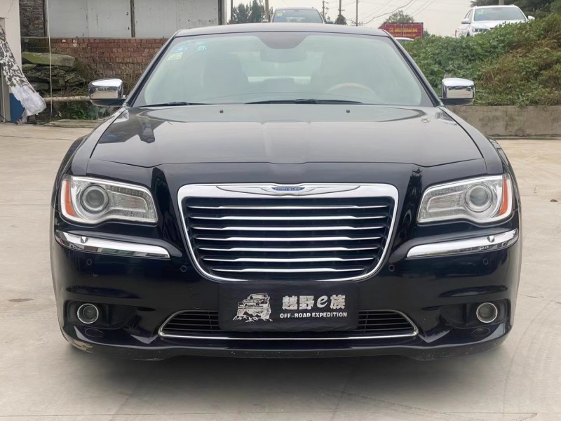 鄭州15年克萊斯勒300C1