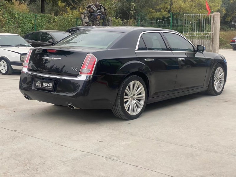 鄭州15年克萊斯勒300C7