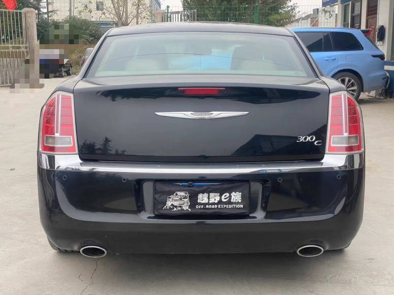 鄭州15年克萊斯勒300C9
