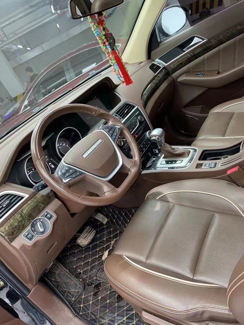 成都19年獵豹汽車CS106