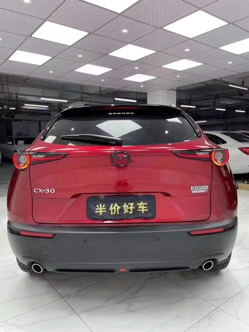 成都21年馬自達CX-35