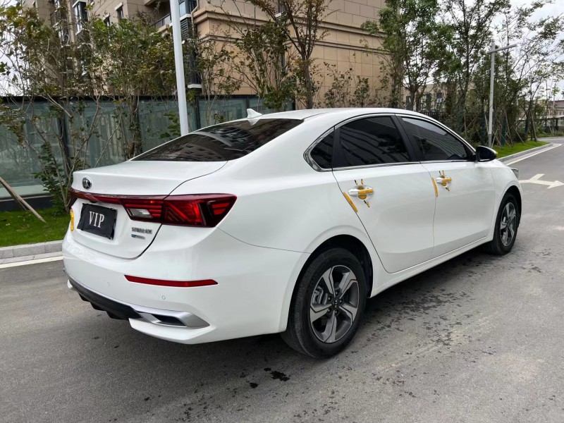 鹽城20年起亞K38