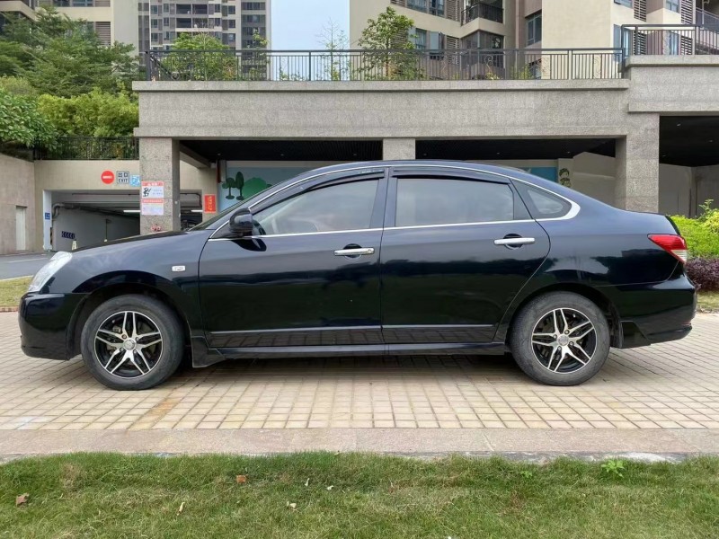 廣州16年日產軒逸7