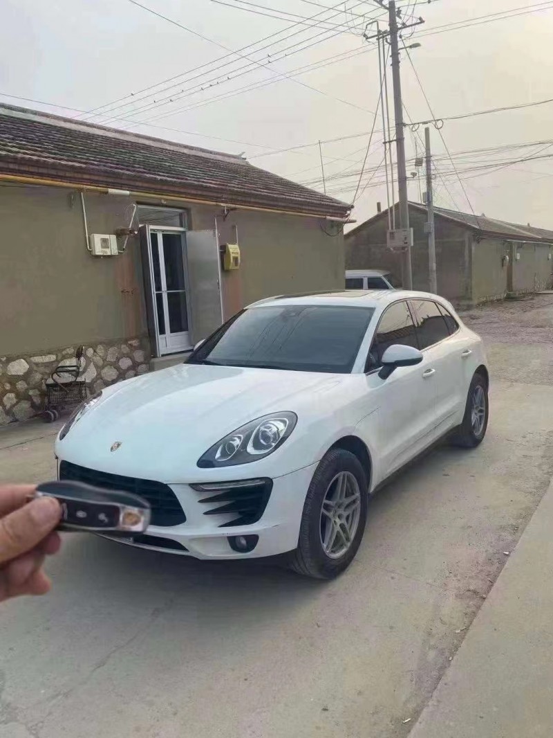 天津18年保時捷Macan2