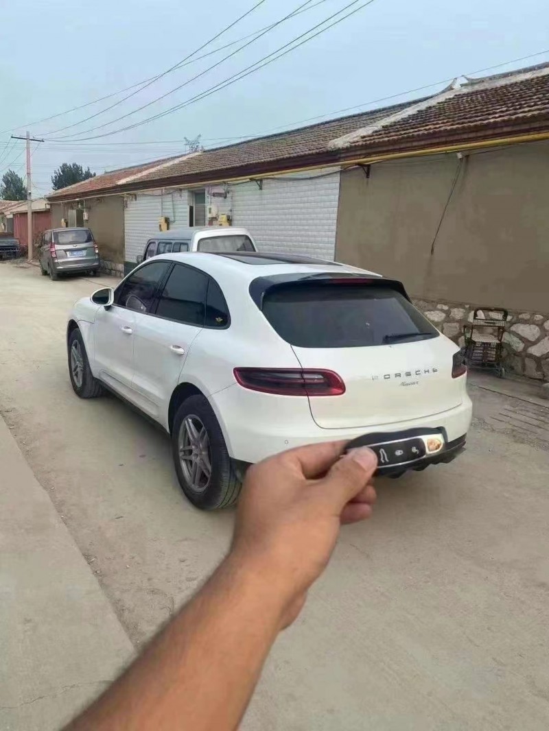 天津18年保時捷Macan7