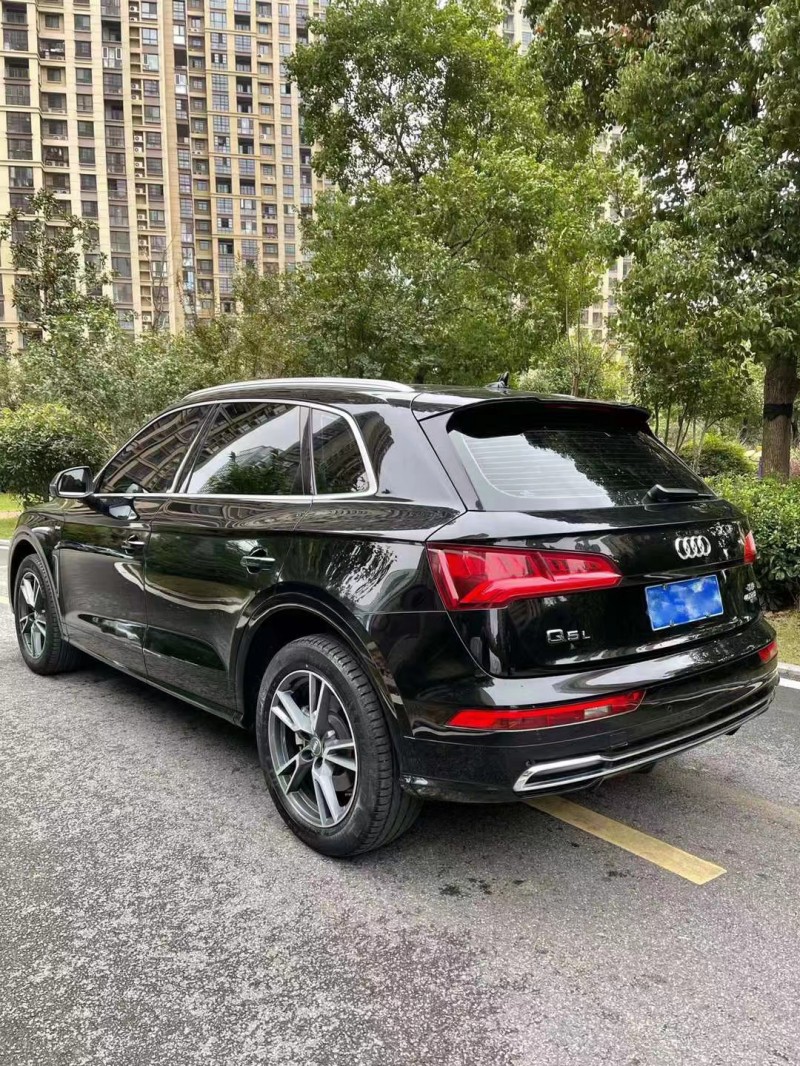 合肥19年奧迪Q57