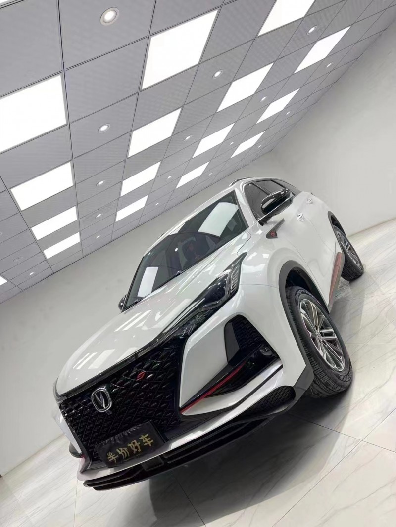 成都20年長安汽車CS752