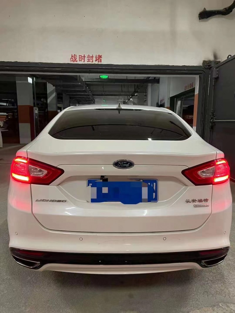 阜陽14年福特蒙迪歐7