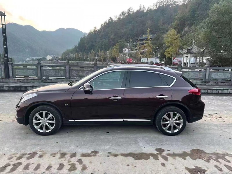 溫州15年英菲尼迪QX502