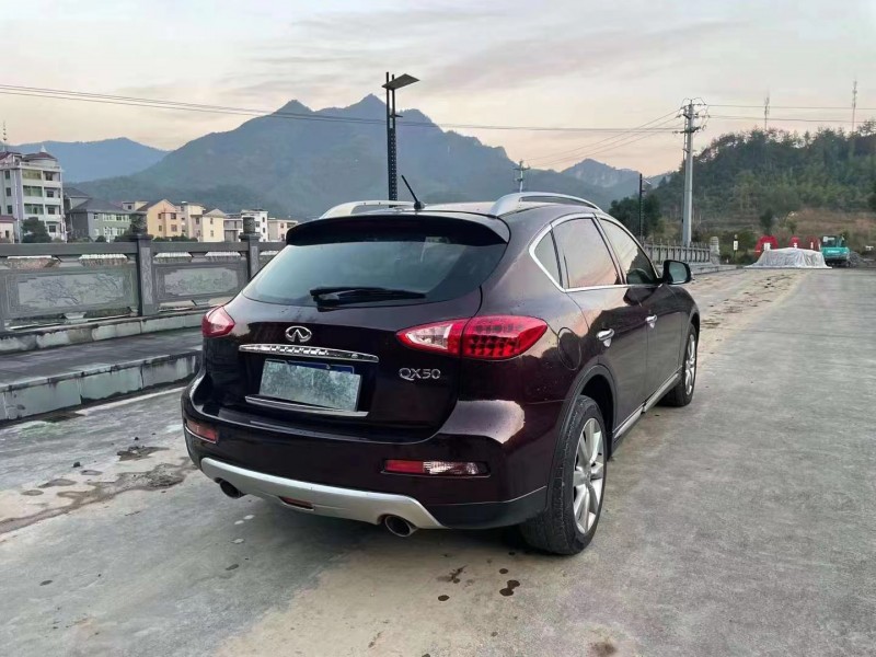 溫州15年英菲尼迪QX506