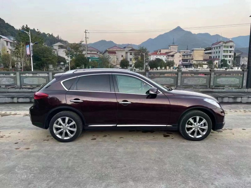 溫州15年英菲尼迪QX508