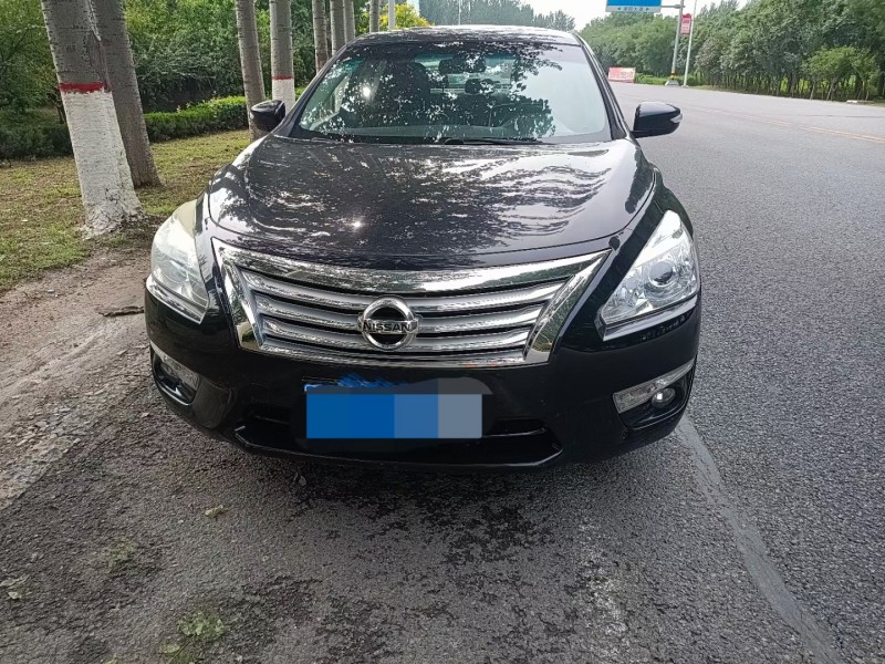 天津15年日產天籟1