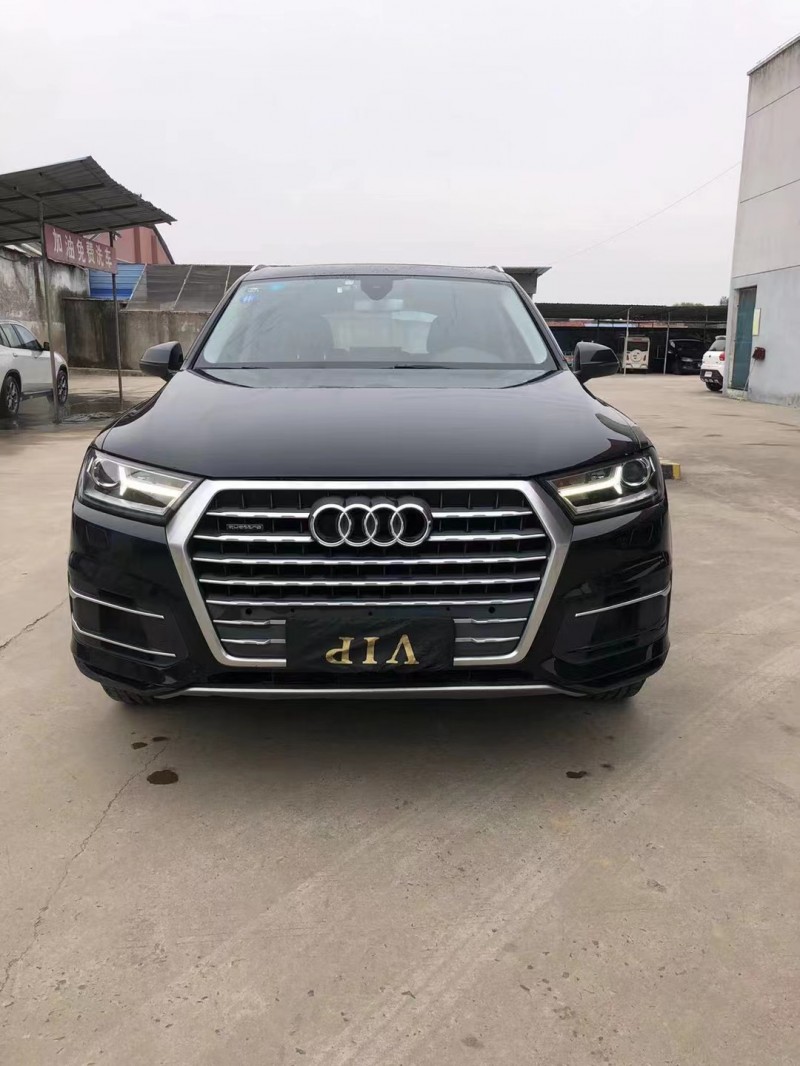黔西南16年奧迪Q71
