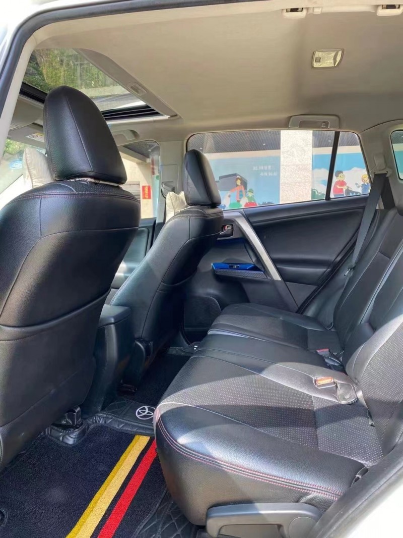 廣州15年豐田RAV4榮放5