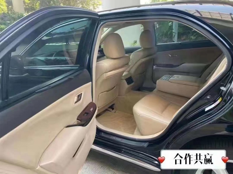 沈陽10年豐田皇冠5