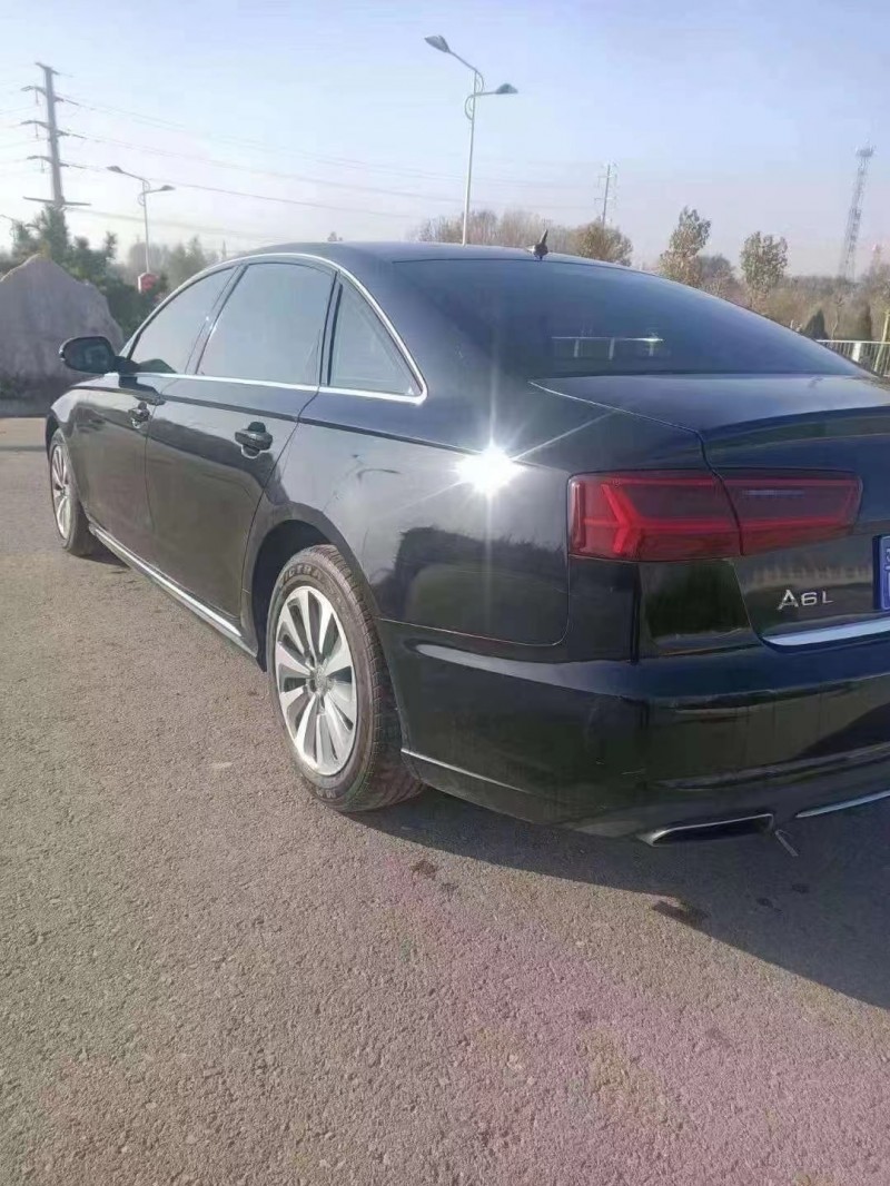 泰安16年奧迪A6L7